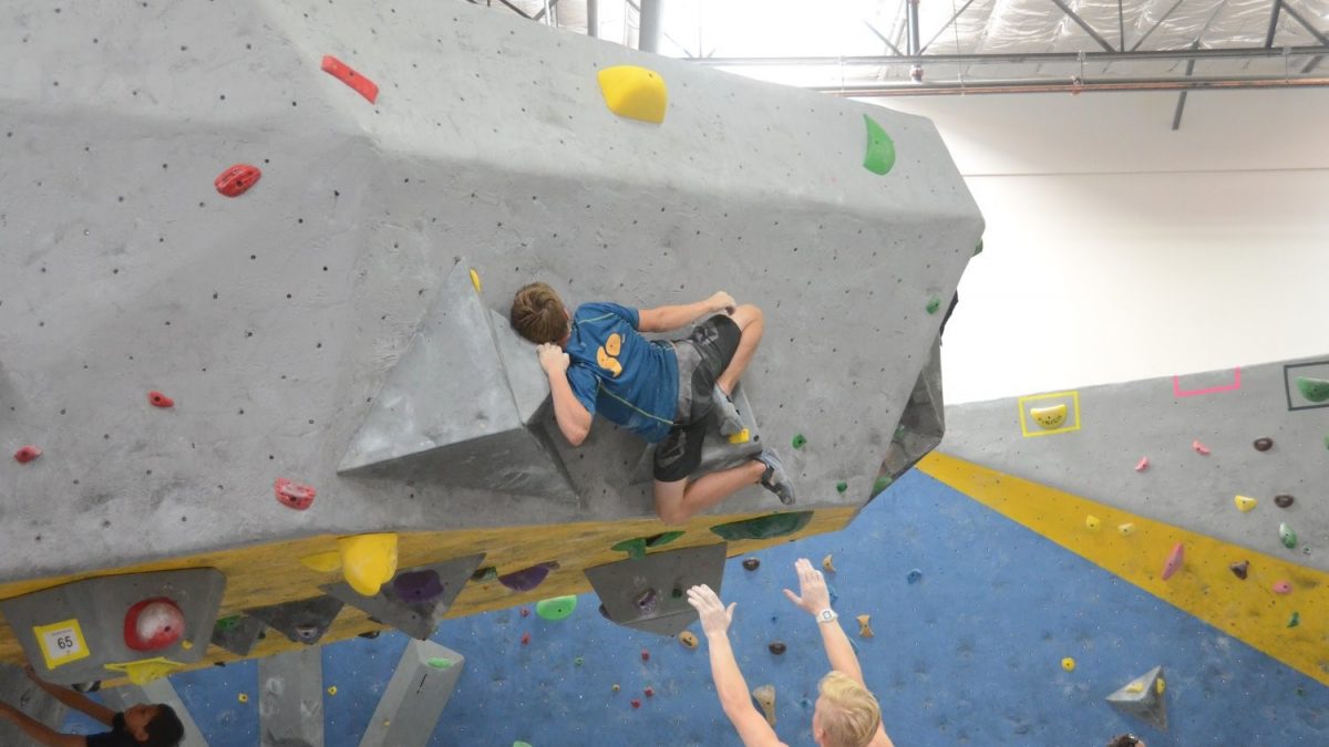 What is the difference between an onsight competition and a redpoint